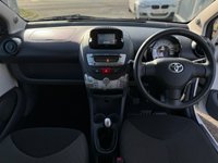 USED 2011 S TOYOTA AYGO 1.0 VVT-I GO 5d 67 BHP 14 INCH ALLOY WHEELS+  REAR PRIVACY GLASS+  FRONT ELECTRIC WINDOWS+  AUX+
