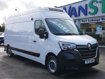 2021 RENAULT MASTER