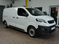 USED 2020 69 PEUGEOT EXPERT 1.5 BLUEHDI 100 PROFESSIONAL L1 102 BHP 3 SEATS SAT NAV AIR CON  PARKING SENSORS ROOF RACK PIPE CARRIER PLYLINED BULKHEAD 1 OWNER SERVICE HISTORY 6 MONTHS WARRANTY