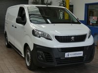 USED 2020 69 PEUGEOT EXPERT 1.5 BLUEHDI 100 PROFESSIONAL L1 102 BHP 3 SEATS SAT NAV AIR CON  PARKING SENSORS ROOF RACK PIPE CARRIER PLYLINED BULKHEAD 1 OWNER SERVICE HISTORY 6 MONTHS WARRANTY