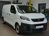 USED 2020 69 PEUGEOT EXPERT 1.5 BLUEHDI 100 PROFESSIONAL L1 102 BHP 3 SEATS SAT NAV AIR CON  PARKING SENSORS ROOF RACK PIPE CARRIER PLYLINED BULKHEAD 1 OWNER SERVICE HISTORY 6 MONTHS WARRANTY