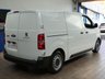 USED 2020 69 PEUGEOT EXPERT 1.5 BLUEHDI 100 PROFESSIONAL L1 102 BHP 3 SEATS SAT NAV AIR CON  PARKING SENSORS ROOF RACK PIPE CARRIER PLYLINED BULKHEAD 1 OWNER SERVICE HISTORY 6 MONTHS WARRANTY