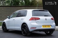 USED 2017 67 VOLKSWAGEN GOLF 1.6 SE NAVIGATION TDI BLUEMOTION TECHNOLOGY 5d 114 BHP 