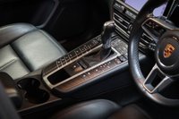 USED 2019 69 PORSCHE MACAN 3.0 S PDK 5d 349 BHP PAN ROOF, PORSCHE HISTORY - PORSCHE WARRANTY - BEAUTIFUL CONDITION ALL ROUND.