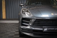 USED 2019 69 PORSCHE MACAN 3.0 S PDK 5d 349 BHP PAN ROOF, PORSCHE HISTORY - PORSCHE WARRANTY - BEAUTIFUL CONDITION ALL ROUND.