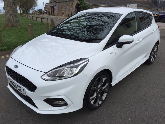 2018 68 Ford Fiesta 1.0 ST-LINE X 5d 138 BHP