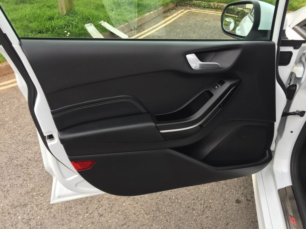 USED 2018 68 FORD FIESTA 1.0 ST-LINE X 5d 138 BHP ST LINE X FIESTA COVERED 51000 MILE