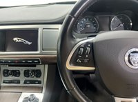 USED 2013 13 JAGUAR XF 2.2 D LUXURY 4d 163 BHP 