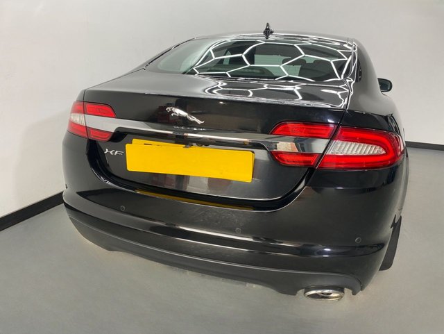 2013 JAGUAR XF - Photo 5