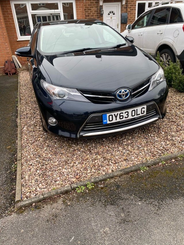 2013 63 Toyota Auris 1.8 EXCEL VVT-I  5d 99 BHP