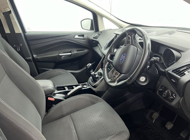 2015 FORD GRAND C-MAX - Photo 10