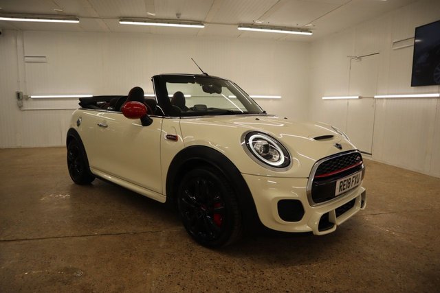 2018 18 MINI Convertible 2.0 JOHN COOPER WORKS 2d 228 BHP