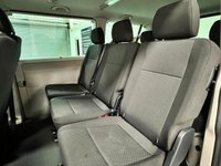 USED 2018 68 VOLKSWAGEN TRANSPORTER SHUTTLE 2.0 T32 TDI SHUTTLE S BMT 5d 101 BHP 