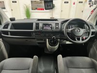 USED 2018 68 VOLKSWAGEN TRANSPORTER SHUTTLE 2.0 T32 TDI SHUTTLE S BMT 5d 101 BHP 