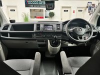 USED 2018 68 VOLKSWAGEN TRANSPORTER SHUTTLE 2.0 T32 TDI SHUTTLE S BMT 5d 101 BHP 
