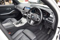 USED 2019 19 BMW 3 SERIES 2.0 320D M SPORT 4d 188 BHP SUNROOF / H&K / M SPORT+ PACK