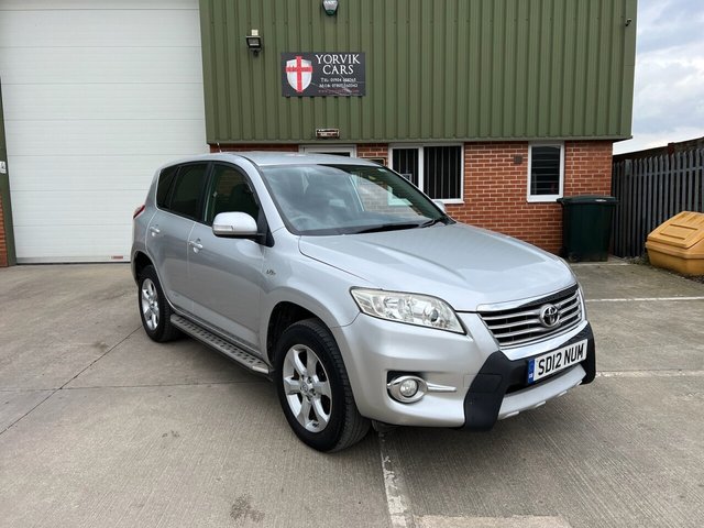 2012 12 Toyota Rav-4 2.2L XT-R D-CAT 5d AUTO 150 BHP