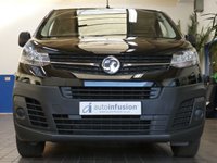 USED 2021 71 VAUXHALL VIVARO LIFE 50kWh Combi Auto LWB 5dr (9 Seat, 7.4kW Charger) 9 SEATS BLUETOOTH CRUISE CONTROL PARKING SENSORS 1 OWNER VAUXHALL WARRANTY