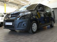 USED 2021 71 VAUXHALL VIVARO LIFE 50kWh Combi Auto LWB 5dr (9 Seat, 7.4kW Charger) 9 SEATS BLUETOOTH CRUISE CONTROL PARKING SENSORS 1 OWNER VAUXHALL WARRANTY