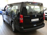 USED 2021 71 VAUXHALL VIVARO LIFE 50kWh Combi Auto LWB 5dr (9 Seat, 7.4kW Charger) 9 SEATS BLUETOOTH CRUISE CONTROL PARKING SENSORS 1 OWNER VAUXHALL WARRANTY