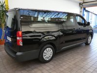 USED 2021 71 VAUXHALL VIVARO LIFE 50kWh Combi Auto LWB 5dr (9 Seat, 7.4kW Charger) 9 SEATS BLUETOOTH CRUISE CONTROL PARKING SENSORS 1 OWNER VAUXHALL WARRANTY