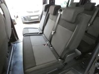USED 2021 71 VAUXHALL VIVARO LIFE 50kWh Combi Auto LWB 5dr (9 Seat, 7.4kW Charger) 9 SEATS BLUETOOTH CRUISE CONTROL PARKING SENSORS 1 OWNER VAUXHALL WARRANTY
