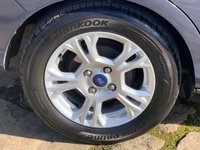 USED 2013 13 FORD B-MAX 1.6 ZETEC 5d 104 BHP PX TO CLEAR - AUTOMATIC - FORD SYNC - FREE 12 MONTHS WARRANTY / BREAKDOWN RECOVERY / MOT - IDEAL FAMILY VEHICLE - ONLY 77,021 MILES FROM NEW - AUTOTRADER RETAIL RATING 82/100