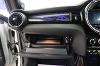 USED 2019 69 MINI HATCH COOPER COOPER S LEVEL 3 3d 181 BHP ITS AN AUTOMATIC ELECTRIC MINI WITH A GREAT SERVICE RECORD AND 1 PREVIOUS KEEPER