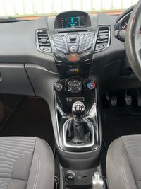 USED 2013 63 FORD FIESTA 1.0 ZETEC 5d 99 BHP *ONE OWNER *ZERO DEPOSIT FINANCE
