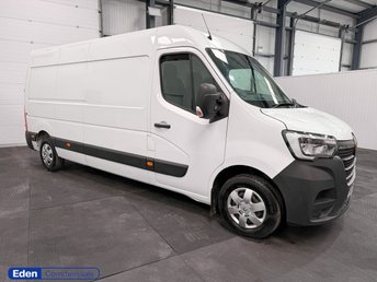 2023 RENAULT MASTER