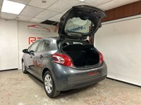 USED 2015 15 PEUGEOT 208 1.0 ACTIVE 5d 68 BHP *** NEW MOT ***