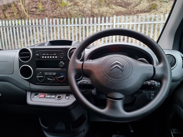 View our CITROEN BERLINGO MULTISPACE