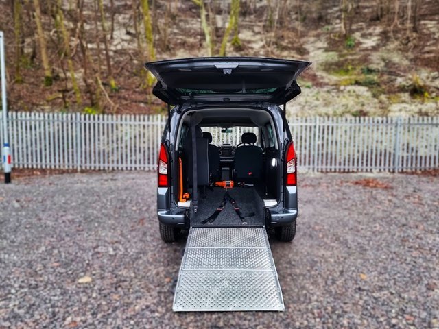 View our CITROEN BERLINGO MULTISPACE