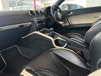 USED 2012 12 AUDI TT 2.0 TDI QUATTRO S LINE 2d 170 BHP New Brake Discs & Pads Front & Rear