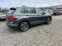 USED 2017 17 VOLKSWAGEN TIGUAN 2.0 R LINE TDI BMT 4MOTION DSG 5d 148 BHP 