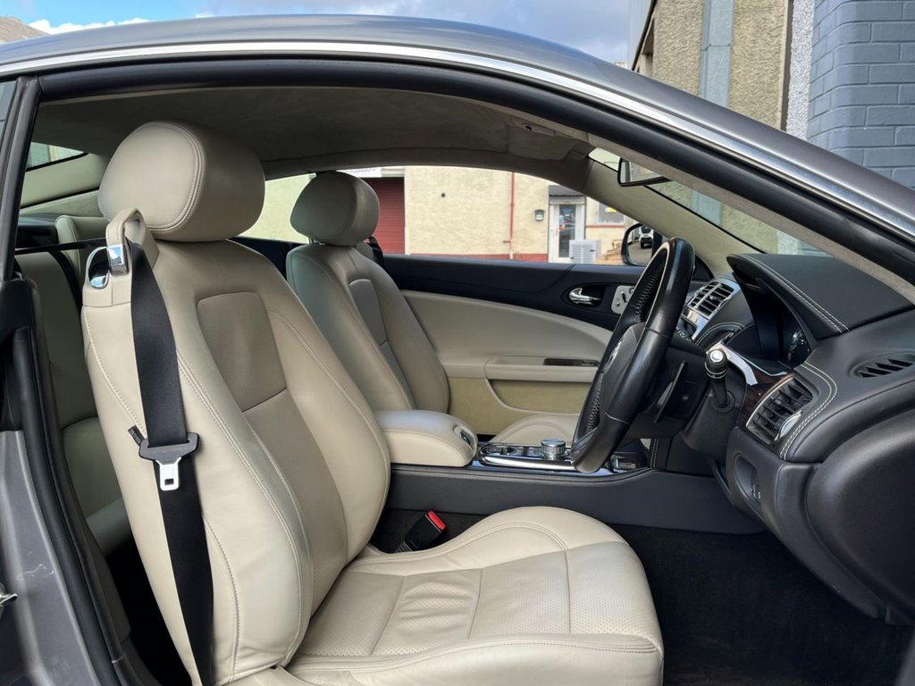 USED 2009 F JAGUAR XK 5.0 XK PORTFOLIO 2d 385 BHP 