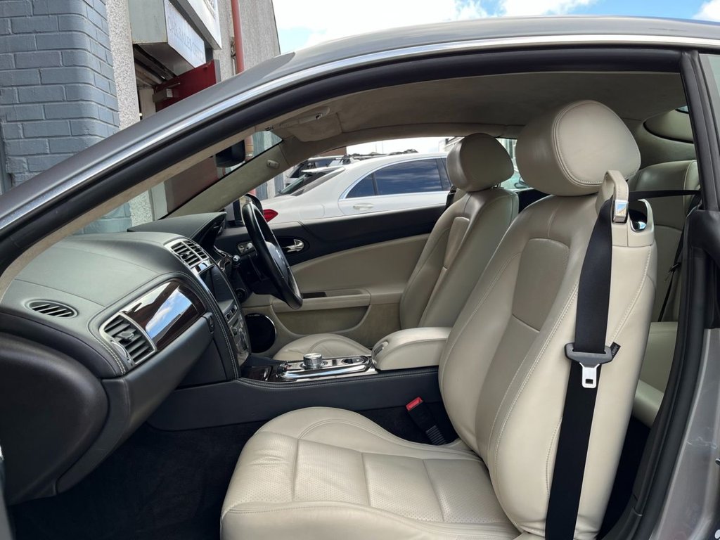 USED 2009 F JAGUAR XK 5.0 XK PORTFOLIO 2d 385 BHP 