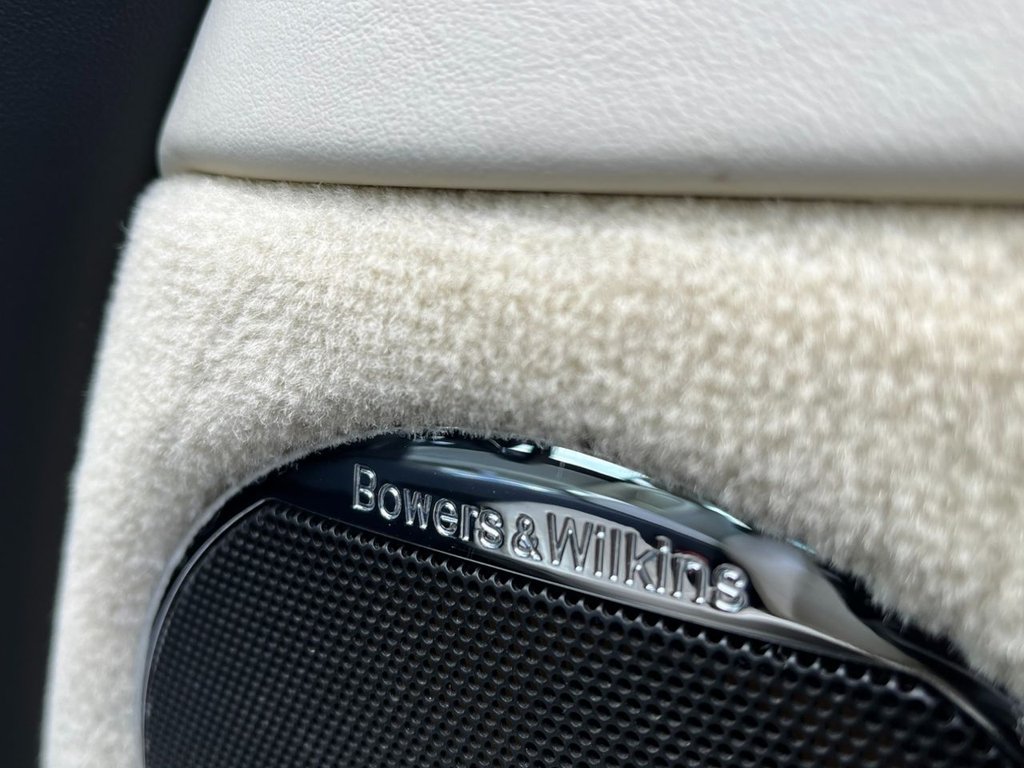 USED 2009 F JAGUAR XK 5.0 XK PORTFOLIO 2d 385 BHP 