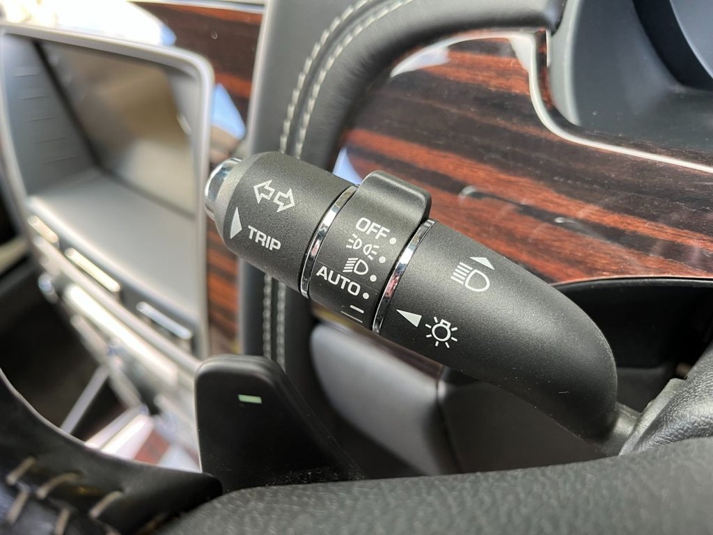USED 2009 F JAGUAR XK 5.0 XK PORTFOLIO 2d 385 BHP 