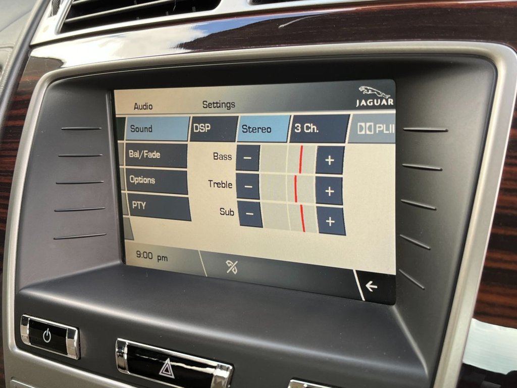 USED 2009 F JAGUAR XK 5.0 XK PORTFOLIO 2d 385 BHP 
