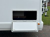 USED 2022 22 AUTO-TRAIL F-LINE F72 F72  LOW LINE AUTOMATIC 170BHP 4 BERTH -END LOUNGE-AUTOMATIC