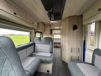 USED 2022 22 AUTO-TRAIL F-LINE F72 F72  LOW LINE AUTOMATIC 170BHP 4 BERTH -END LOUNGE-AUTOMATIC