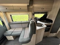 USED 2022 22 AUTO-TRAIL F-LINE F72 F72  LOW LINE AUTOMATIC 170BHP 4 BERTH -END LOUNGE-AUTOMATIC