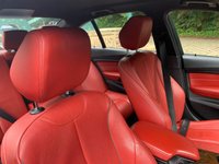 USED 2015 15 BMW 3 SERIES 2.0 320D XDRIVE M SPORT 4d 181 BHP BIG SPEC - X-DRIVE - M-SPORT - F+R HEATED RED LEATHER - UPGRADE ALLOYS - CRUISE - CLIMATE - SATELLITE NAVIGATION - PARK DISTANCE CONTROL