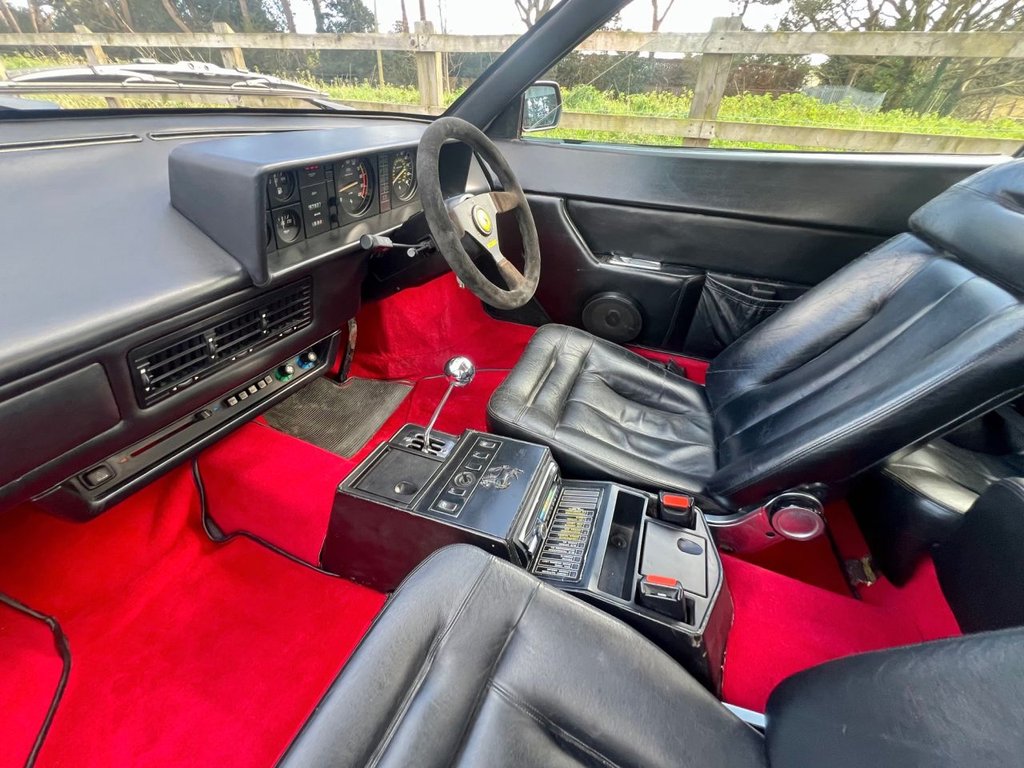 USED 1981 FERRARI MONDIAL 2.9 V8 // 2+2 // UK RHD // Px swap  