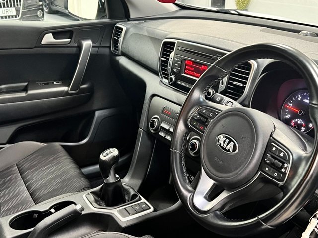View our KIA SPORTAGE