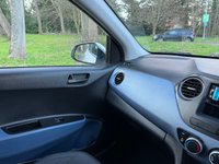 USED 2015 15 HYUNDAI I10 1.0 SE 5d 65 BHP 