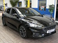 USED 2019 69 FORD FOCUS 1.0 ST-LINE X 5d 125 BHP BIG SPEC SAT NAV HEAD UP DISPLAY REAR VIEW CAMERA PART LEATHER ELECTRIC SEATS HEATED SEATS HEATED STEERING WHEEL CRUISE PARK ASSIST PARKING SENSORS 1 OWNER EXCELLENT SERVICE HISTORY