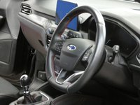 USED 2019 69 FORD FOCUS 1.0 ST-LINE X 5d 125 BHP BIG SPEC SAT NAV HEAD UP DISPLAY REAR VIEW CAMERA PART LEATHER ELECTRIC SEATS HEATED SEATS HEATED STEERING WHEEL CRUISE PARK ASSIST PARKING SENSORS 1 OWNER EXCELLENT SERVICE HISTORY