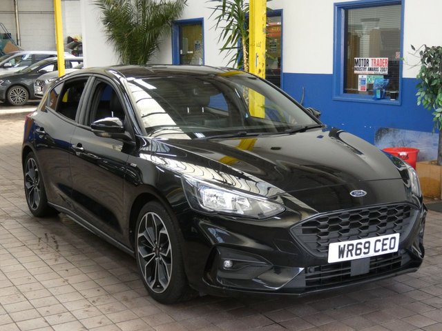2019 69 Ford Focus 1.0 ST-LINE X 5d 125 BHP